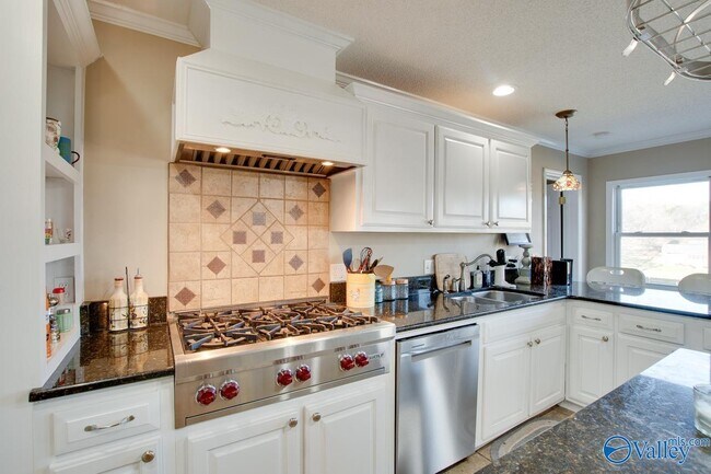 Building Photo - 466 Warrenton Shores Dr