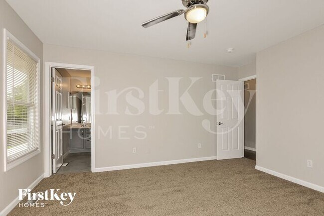 Building Photo - 1405 Sportsmans Ct