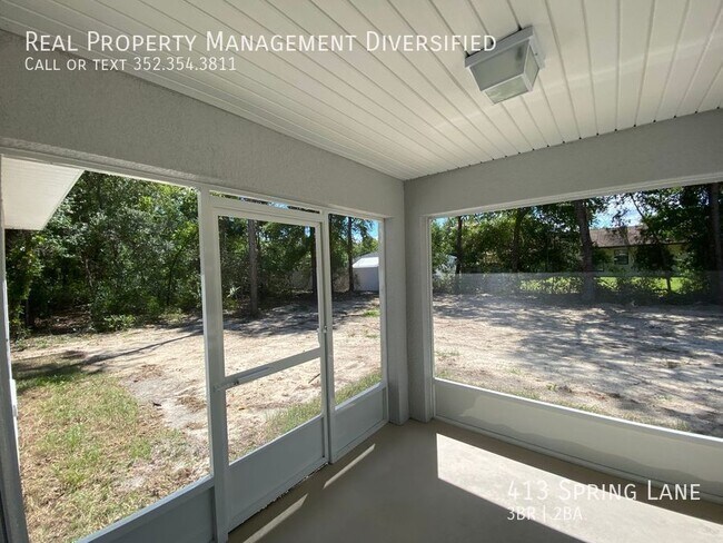 Building Photo - 413 Spring Ln