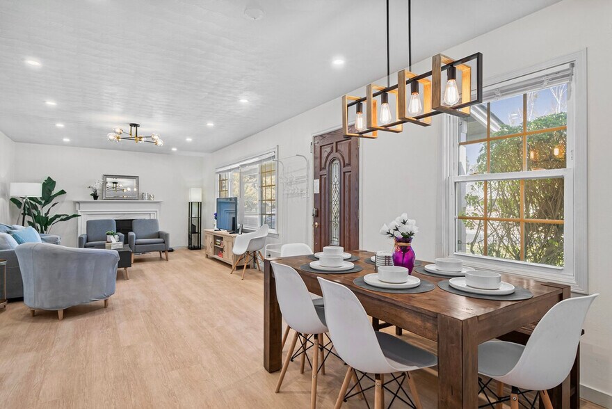 Building Photo - 2355 Arlene Dr