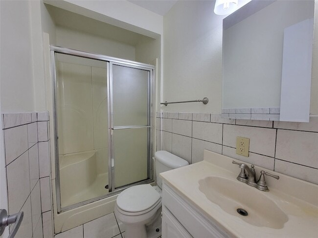 Building Photo - 1518 Carroll Dr