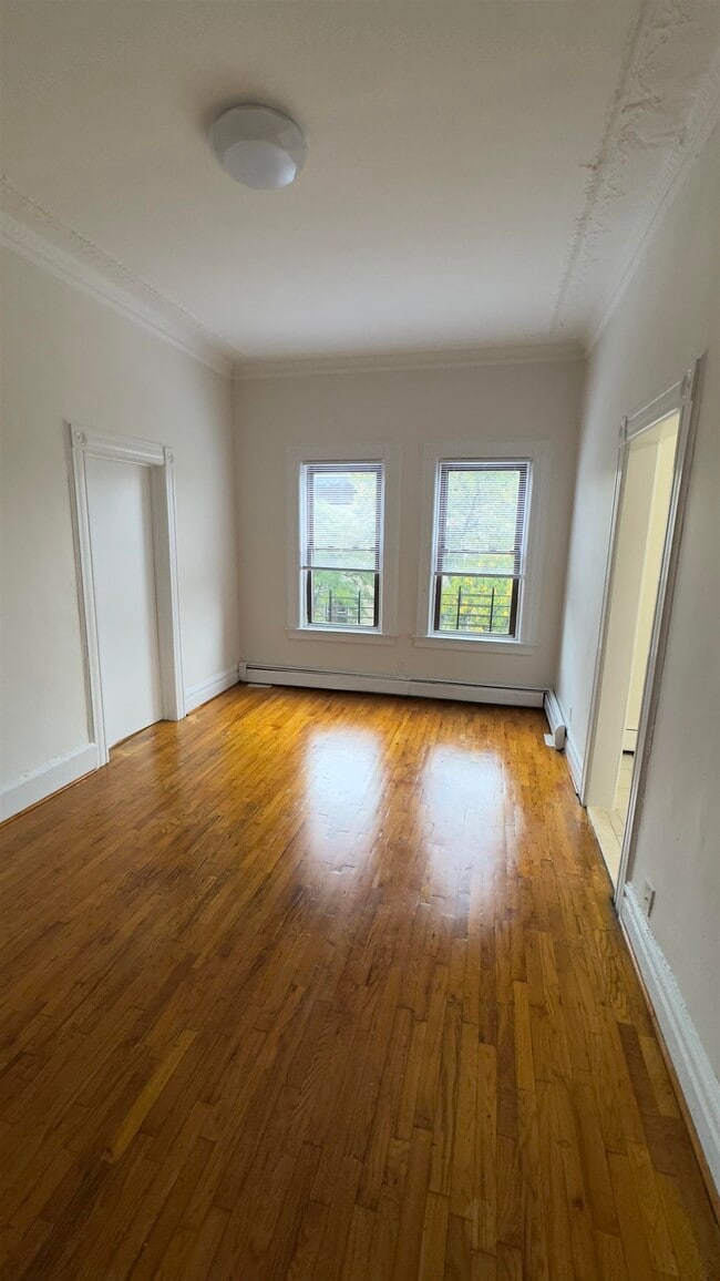 Building Photo - 99 Lembeck Ave