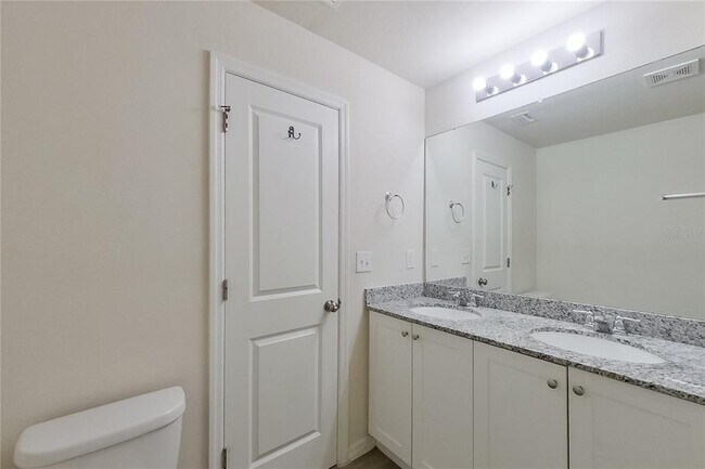 Building Photo - 9120 Aegean Cir