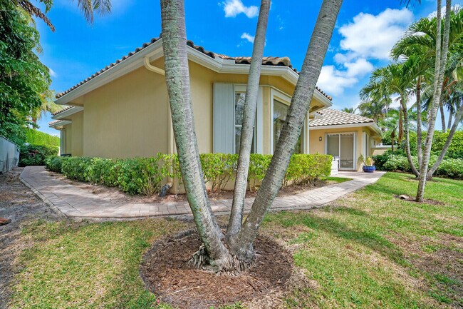 Building Photo - 14300 Calypso Ln