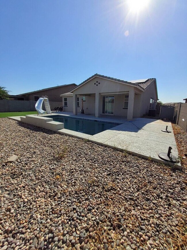 Building Photo - Litchfield Park Beauty COMING SOON