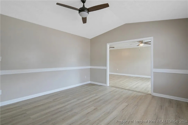 Building Photo - 929 Hollydale Ln