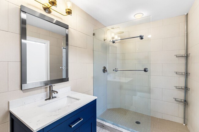 Building Photo - ** COURTYARDS AT QUAIL WOODS ** 2 BED + DEN / 2 BATH - TOWNHOME - NORTH NAPLES - ANNUAL RENTAL