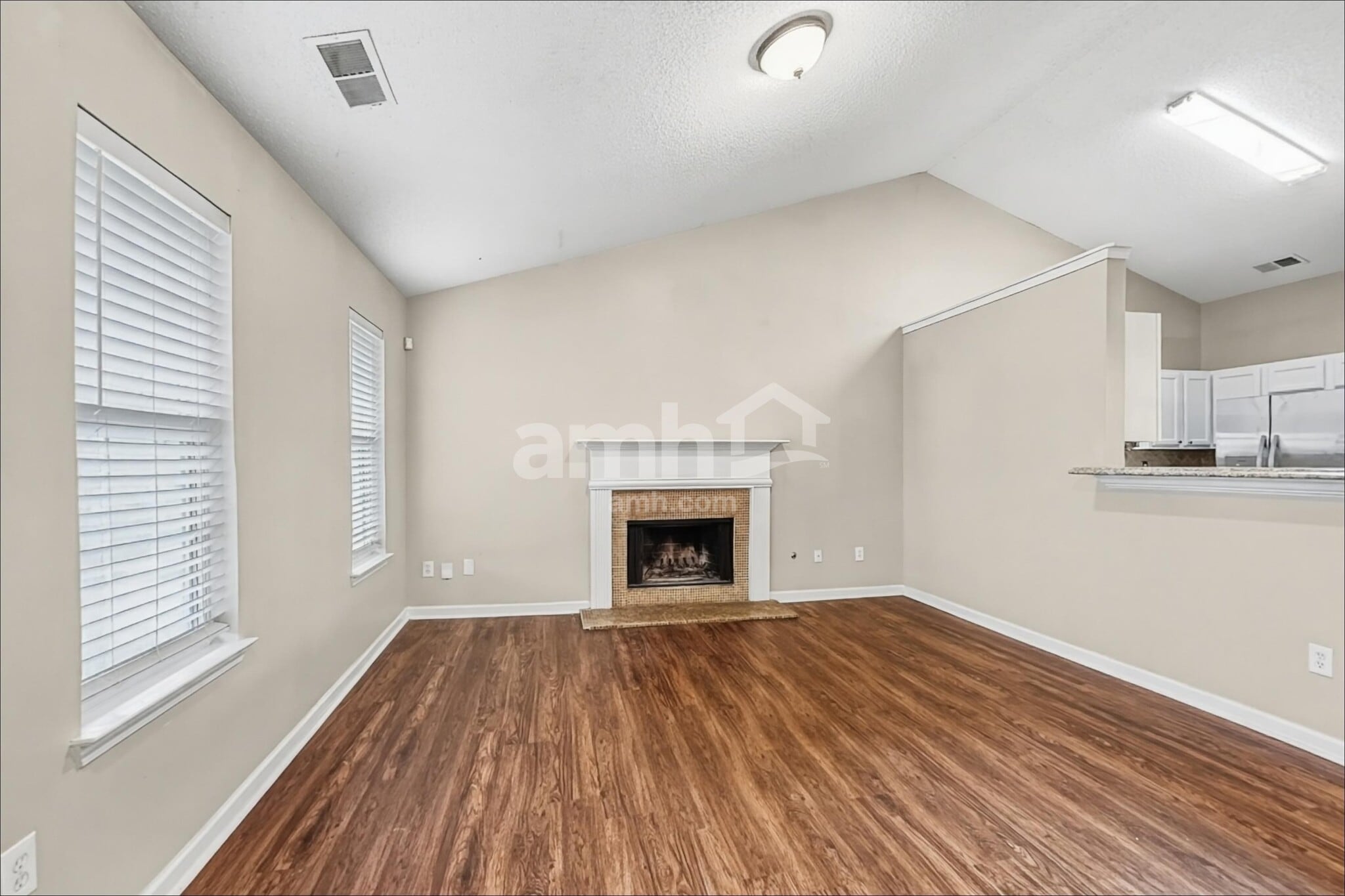 Building Photo - 3276 Peach Ct NW