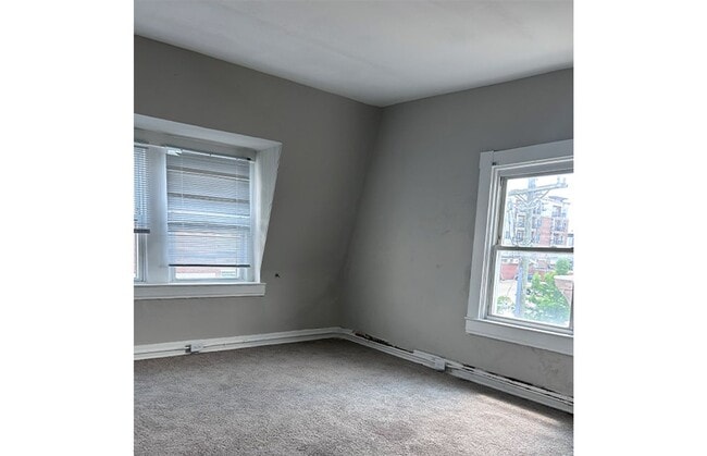 Building Photo - 2829 Glendora Ave