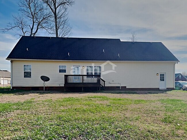 Building Photo - 3414 Leslie Ln