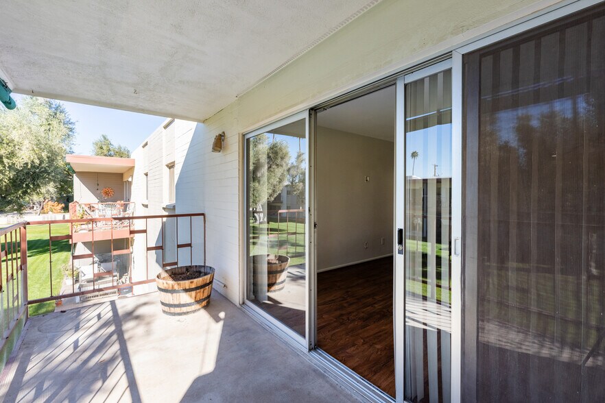 Building Photo - 3737 E Turney Ave