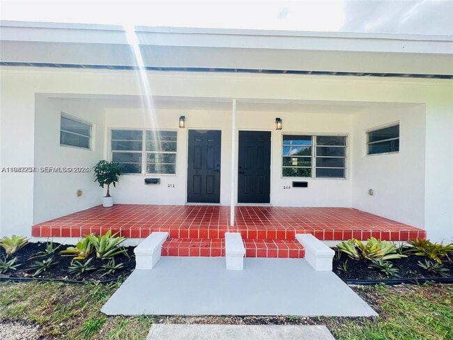 Building Photo - 268 NE 112th St