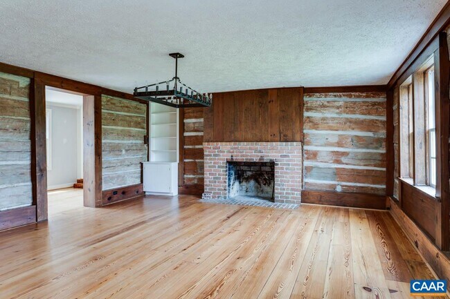 Building Photo - 1522 Oak Hill Ln