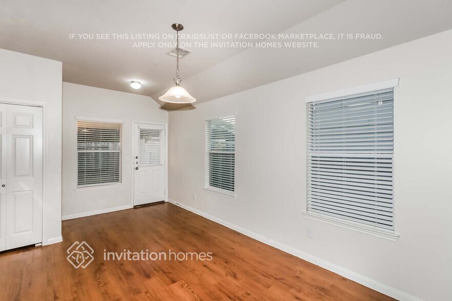 Building Photo - 18731 Dennington Dr