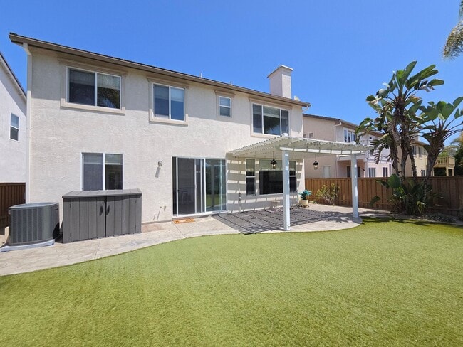 Building Photo - Gorgeous Upgraded Sabre Springs Home