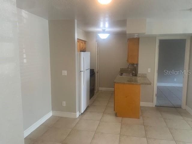 Building Photo - 620 Golden Raintree Pl