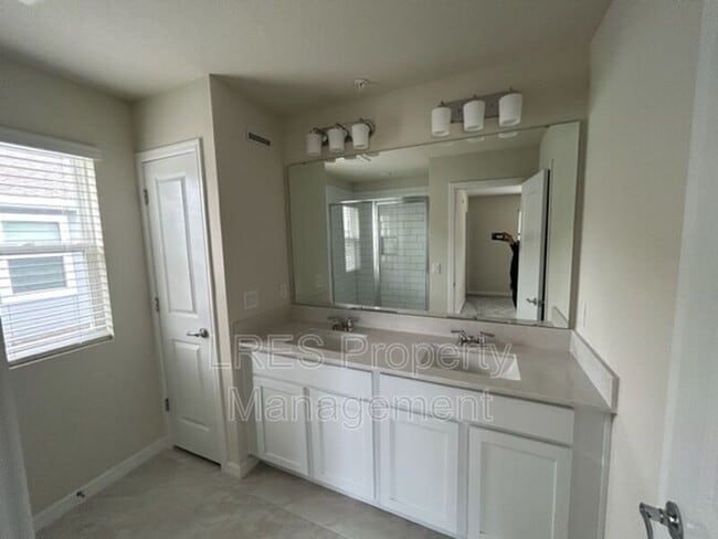 Building Photo - 1872 Erudite Wy