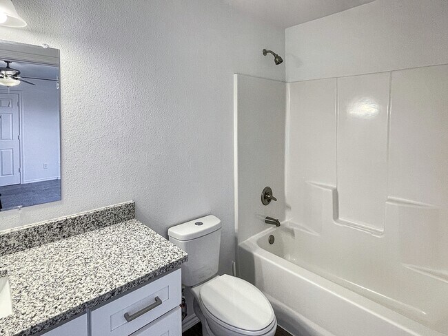 Building Photo - 437 S Cleburne Whitney Rd