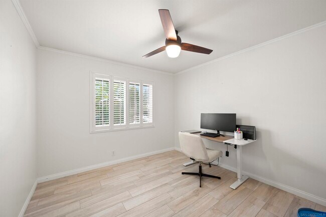 Building Photo - 5765 Bounty St