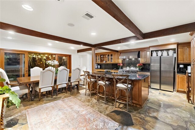 Building Photo - 4621 Wayne Rd