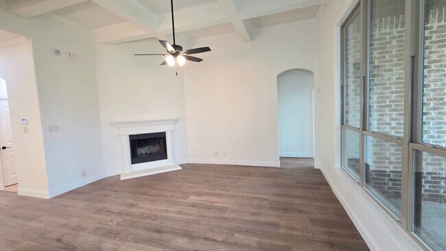 Building Photo - 2206 Hartley Dr