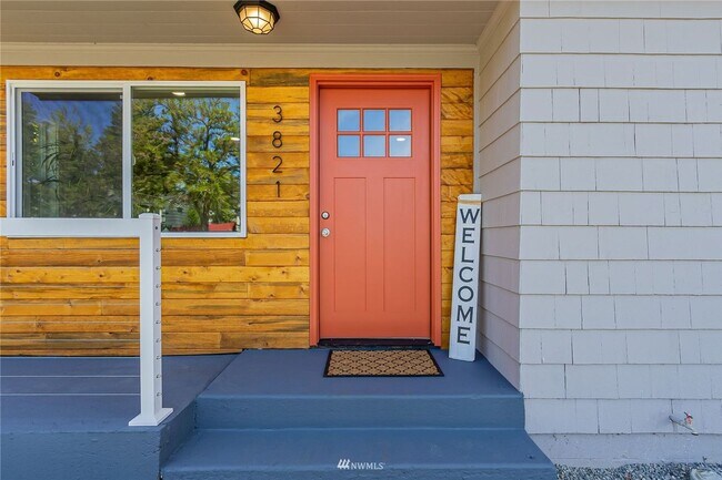 Building Photo - Great Location! 2bd, 1bath House in Tacoma!