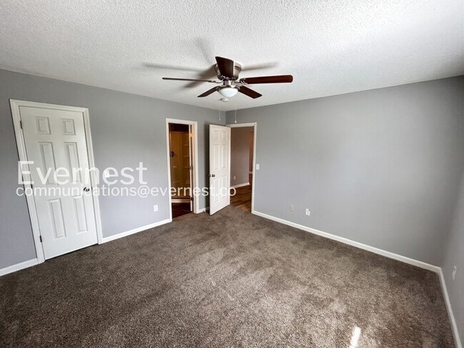 Building Photo - 4225 Horseshoe Bend Trail