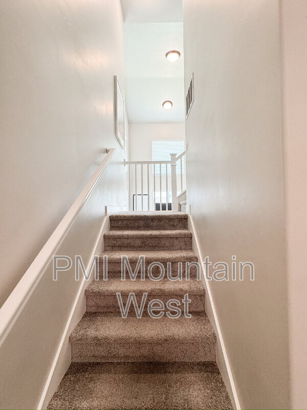 Building Photo - 1088 W 1860 S St