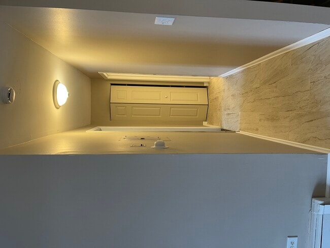 Building Photo - 1035 Higgins Quarters Dr