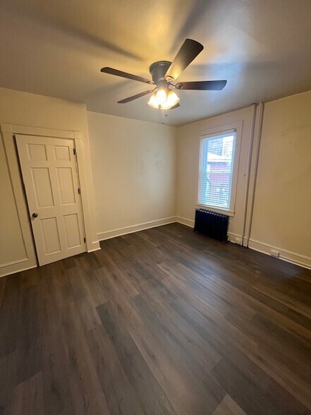 Building Photo - 116 S Prince St