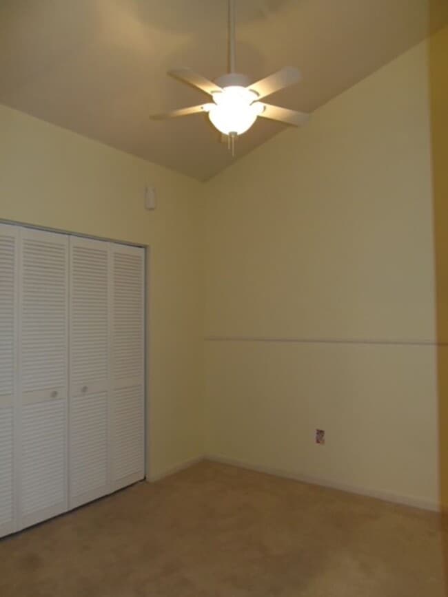 Building Photo - Imagine Life Here!