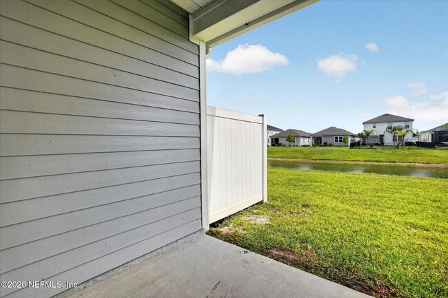 Building Photo - 698 Cherry Elm Dr