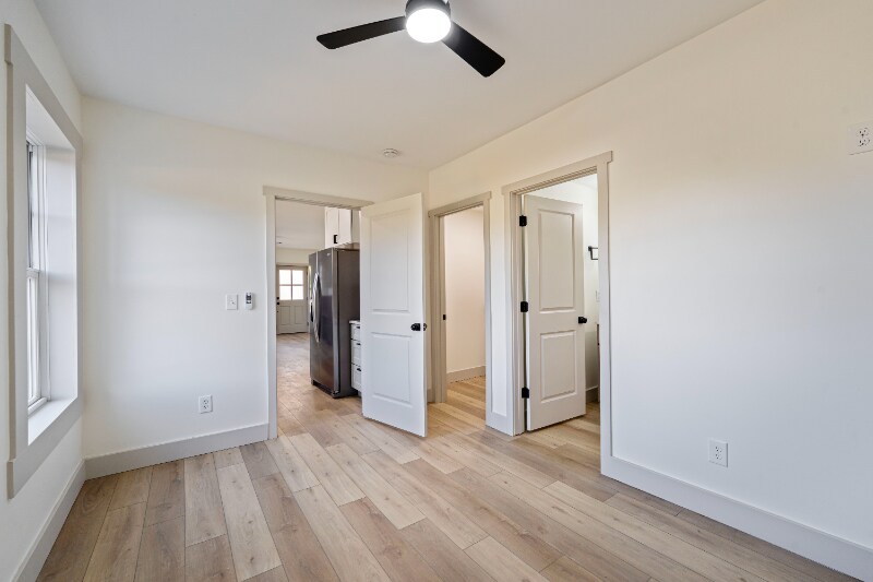 Building Photo - 605-607-607 S Champion Ave