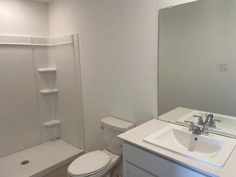 Building Photo - 25665 Rose Creek Dr