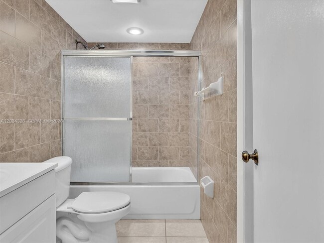 Building Photo - 210 NW 87th Ave