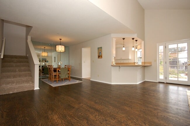 Building Photo - Gorgeous 3 Bedroom Home in Encinitas!