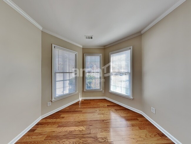 Building Photo - 2410 Chandler Grove Dr