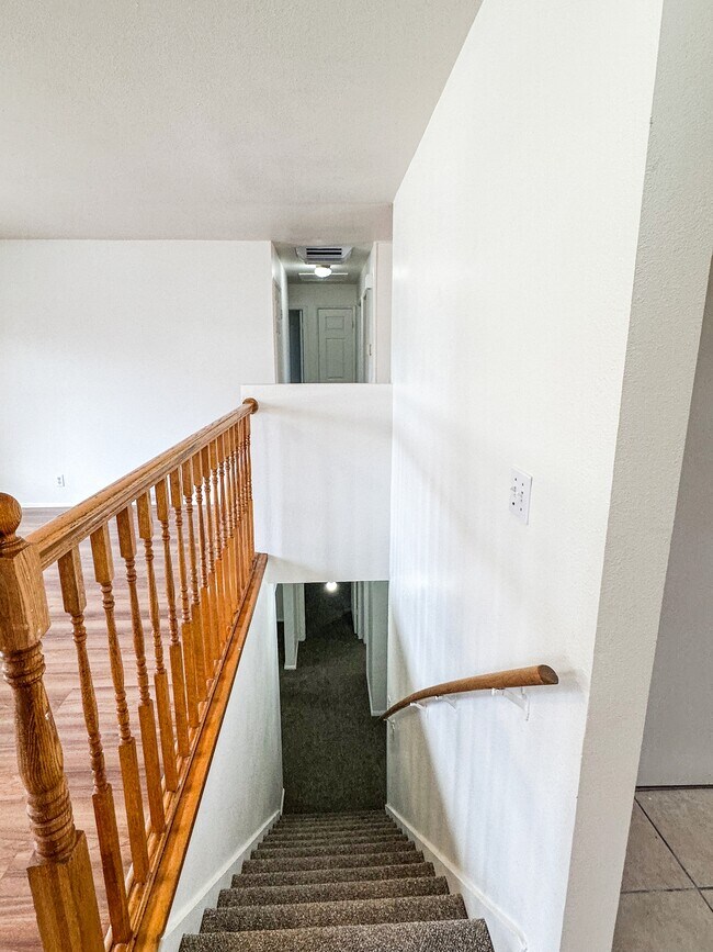 Building Photo - 5333 Peachwood Cir