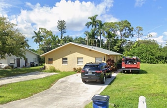 Building Photo - 8293 Beacon Blvd