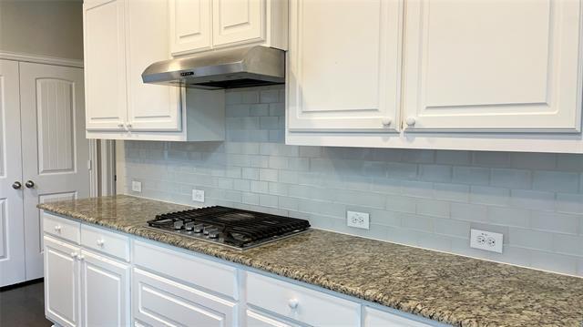 Building Photo - 8700 Tutbury Pl