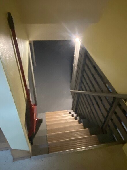 Building Photo - 3712 Douglas Rd