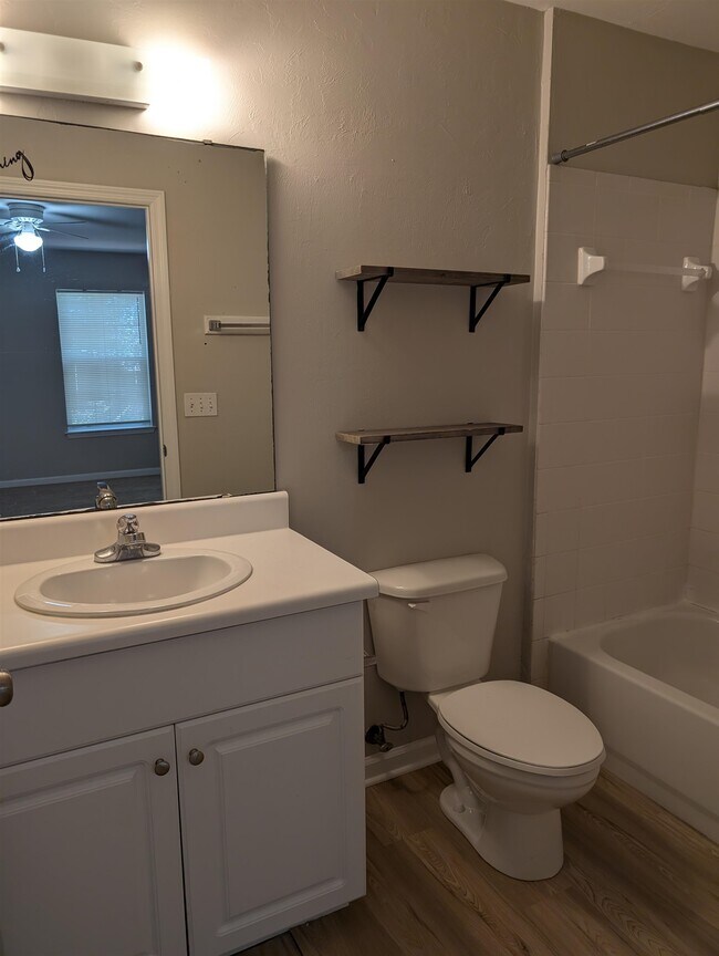 Building Photo - 4234 Augustus Oak Ct