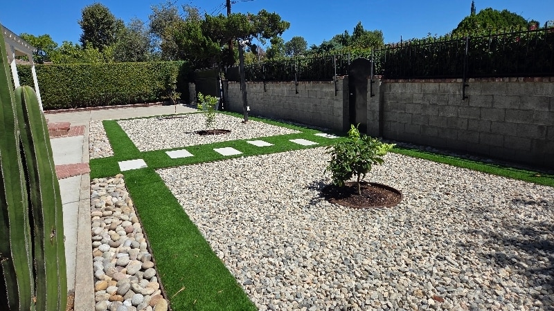 Building Photo - 12345 winnetka