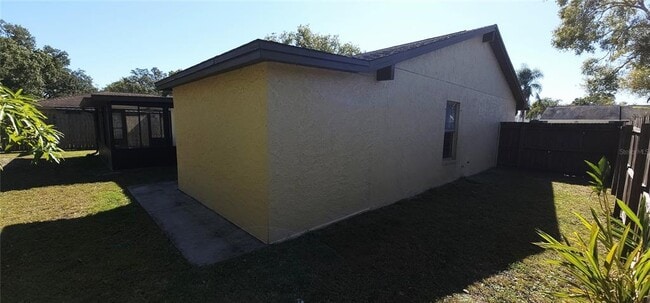 Building Photo - 4703 Cypress Tree Dr