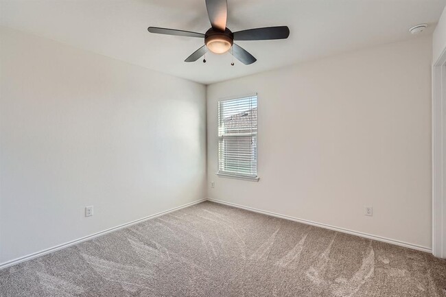 Building Photo - 1161 Verna Brooks Way