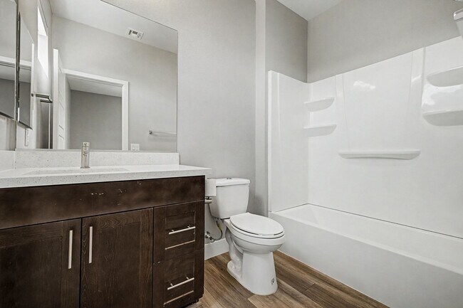 Building Photo - Modern Loft-Style Home Minutes from the Strip
