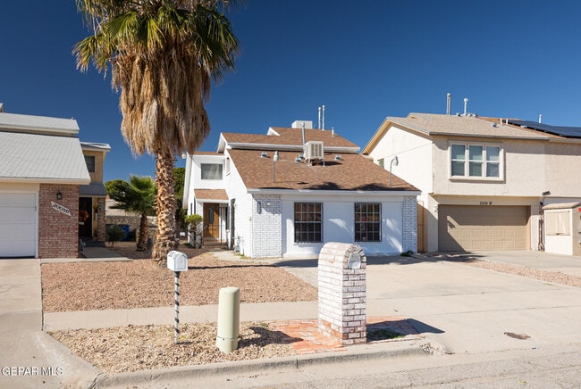 Building Photo - 2009 Bobby Jones Dr