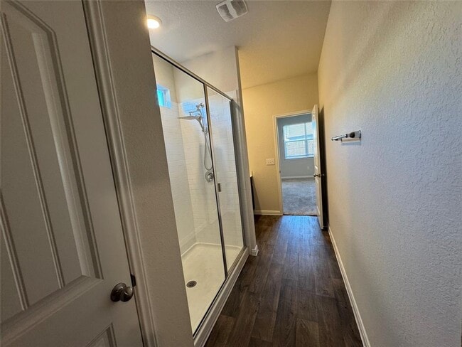 Building Photo - 14013 Levy Ln