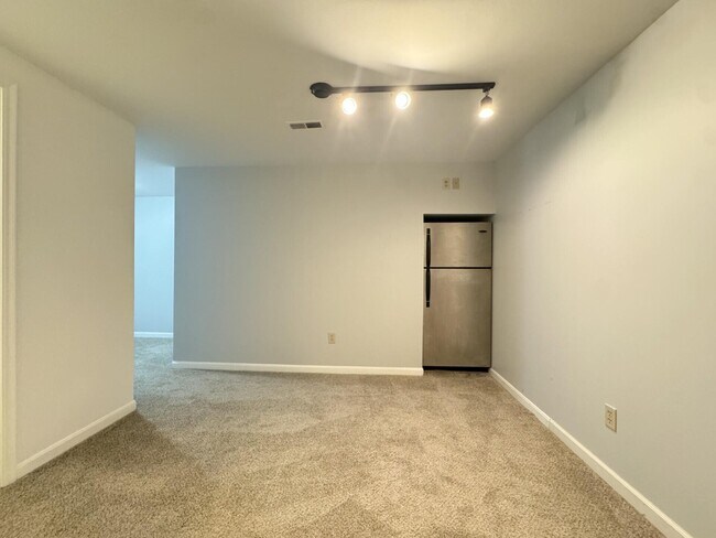 Building Photo - 11328 Sheffield Ln