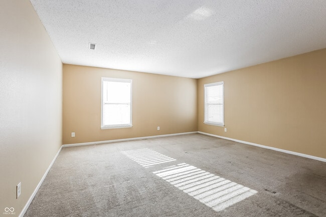 Building Photo - 12261 Maize Dr